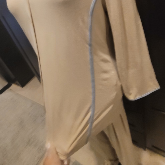 Frette NWT Women's 2025 Spring Set of Long Sleeve Top/Long Pants Cream/Blue - Picture 5 of 17